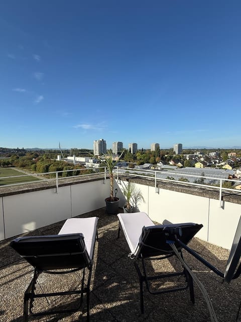 Balcony/Terrace, Balcony/Terrace
