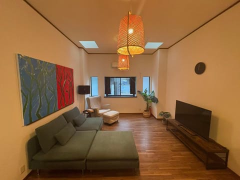 Communal lounge/ TV room, TV and multimedia, Evening entertainment