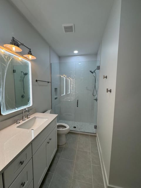 Summer Vibes - 6BR Luxury Home with Private Pool House in Orange Beach