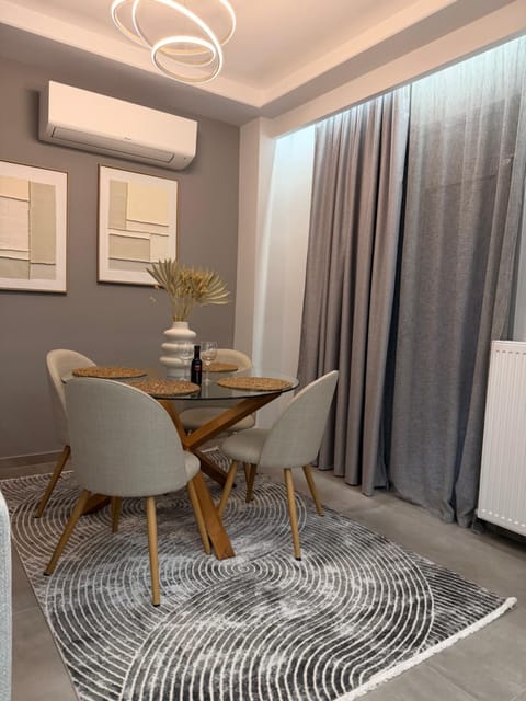 City Vibes Corinth Apartment in Euboea