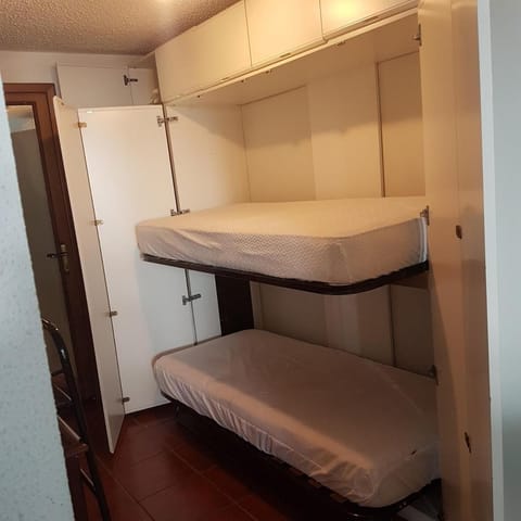 studio apartment with terrace overlooking the slope Apartment in Breuil-Cervinia