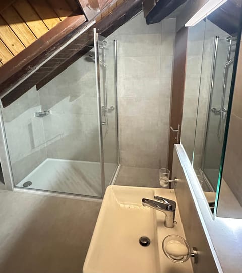 appartement confortable en centre ville Apartment in Montreux