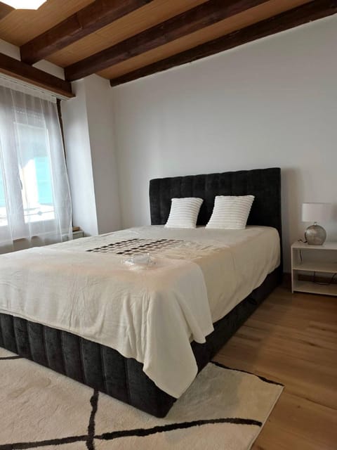 appartement confortable en centre ville Apartment in Montreux