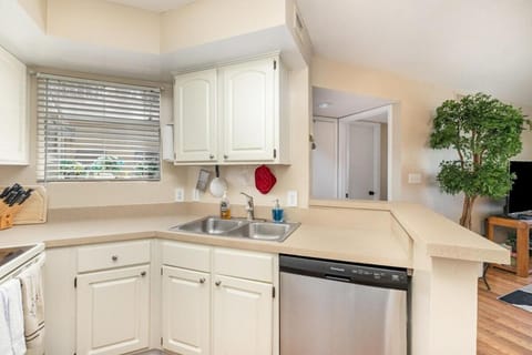 Beachside Pond View Retreat - BC155 Apartment in Indian Harbour Beach