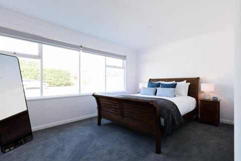 Modern Ease in East Devonport House in Devonport