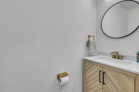 Stylish Bellevue Retreat House in Bellevue