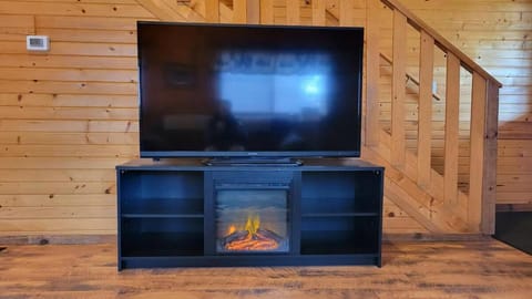 The Grizzly Den Cabin Warrens WI Cabin in Warrens