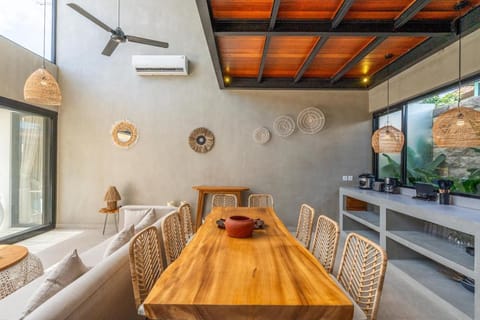 New! Villa Odeon - 5BR Villa in Pererenan Villa in North Kuta