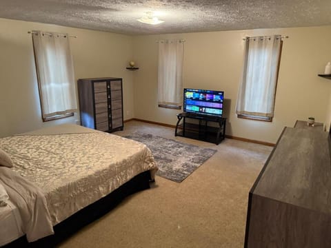 Great Price, Great Location House in Canton