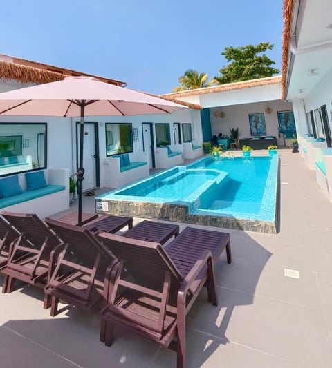Property building, Pool view, Pool view, Swimming pool, Swimming pool