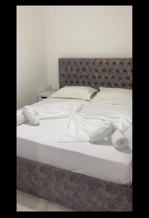 Romeo apartament House in Sarandë