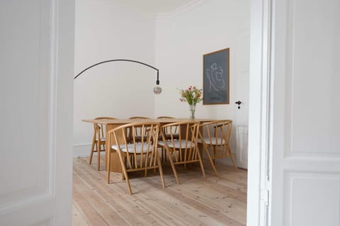 The Royale Apartment with 4 bedrooms Apartment in Copenhagen