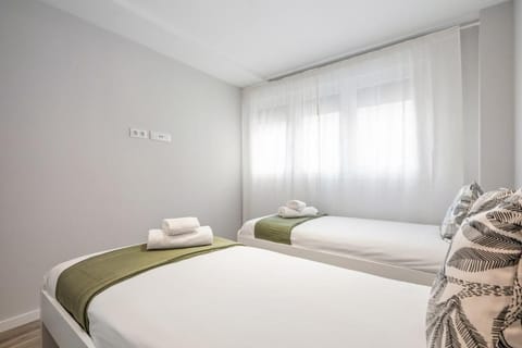 Bright flat in General Ricardos - 1B Apartment in Madrid