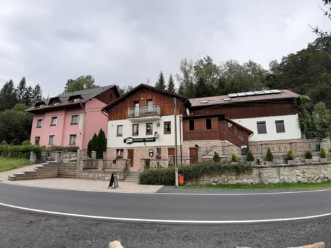 Property building, Natural landscape