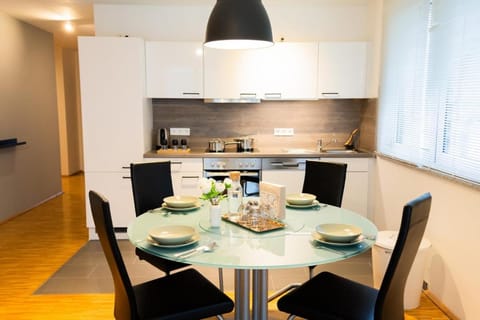 Design-Apartment -Garten -Parken Apartment in Böblingen