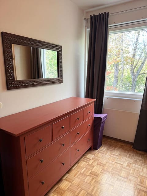 HHH PIKKUCASA Beautiful Helsinki apartment close to Lauttasaari metro Apartment in Helsinki