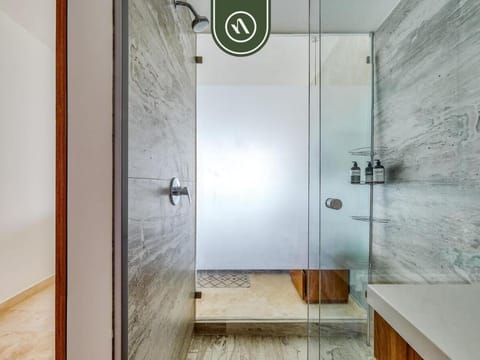 Bathroom, Bath