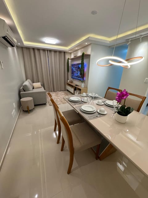 TV and multimedia, Living room, Seating area, Dining area, air conditioner