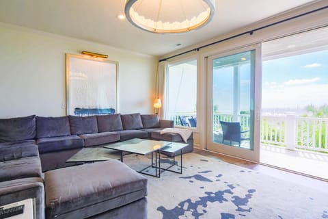 Ocean Sunrise House in Wild Dunes