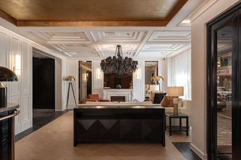 Property building, Lobby or reception