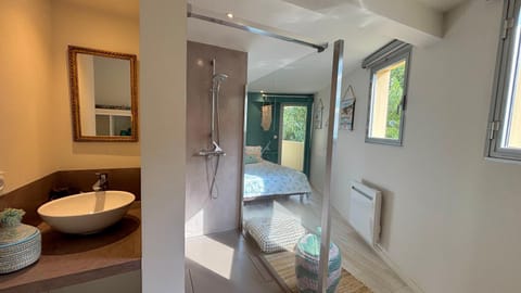 Boho - Appartement calme avec piscine & plage à pied Apartment in Cavalaire-sur-Mer