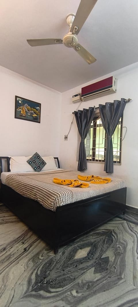 Bed, Other, Bedroom