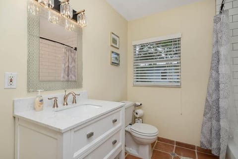 3BR Oasis - Close to FIT, Downtown and Beaches Apartment in Melbourne