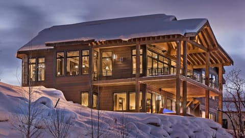 Graystone Lodge House in Steamboat Springs