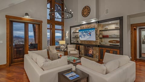 TV and multimedia, Seating area, furniture