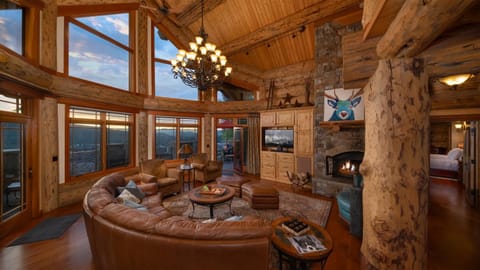 See Me Lodge House in Steamboat Springs