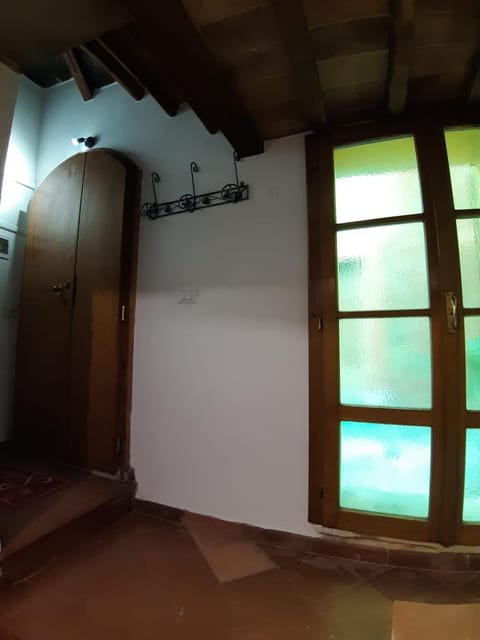 Zinfarosa Color Home Apartment in Foiano della Chiana