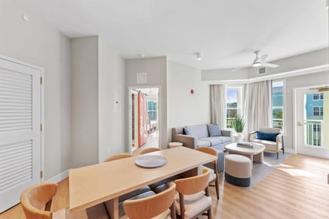 8070-304 Luxury 2BR Apt Kissimmee Orlando Disney Apartment in Bay Lake