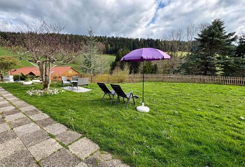 Spring, Day, Natural landscape, Garden, Garden view, Mountain view, sunbed