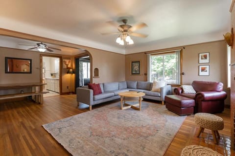 Charming Historic 4 bed -Nearby Eats, Brewery, Shops, Park House in Spokane