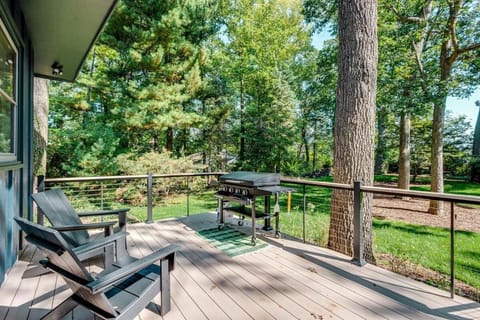 Blue & Gold Haven - 3B 2BA House Close to ND Stadium House in South Bend