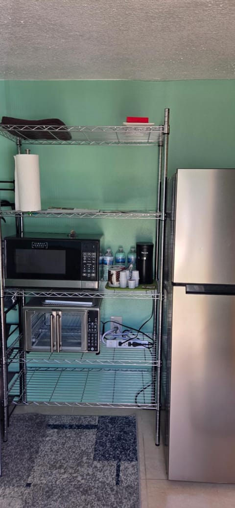 Bed & Shower Stop Apartment in Virgin Islands (U.S.)