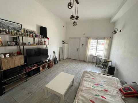 Communal lounge/ TV room, Bed, TV and multimedia, Photo of the whole room, Evening entertainment