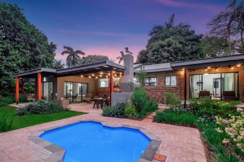 Property building, Pool view, Swimming pool