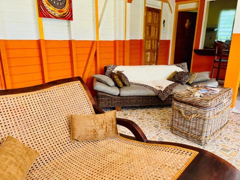 Gîte Acélie House in Les Abymes