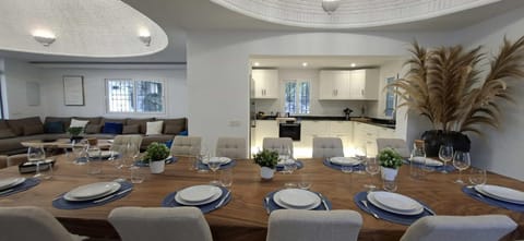 TESS Villa Sinfonia Villa in Benalmadena