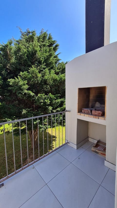 3 Flamingos - Visit Langebaan Apartment in Western Cape