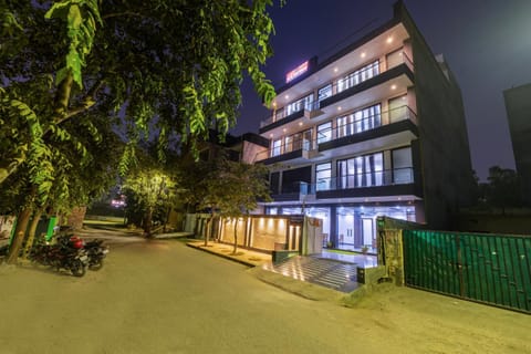 Property building, Night, Neighbourhood, Street view