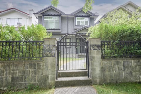 Spacious Family Home in Vancouver House in Vancouver