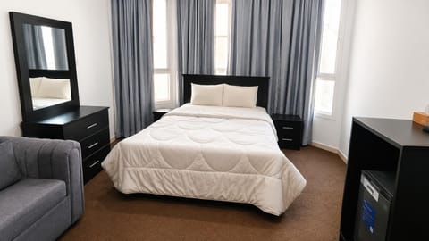Photo of the whole room, air conditioner