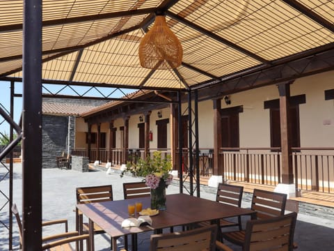 Patio, Balcony/Terrace