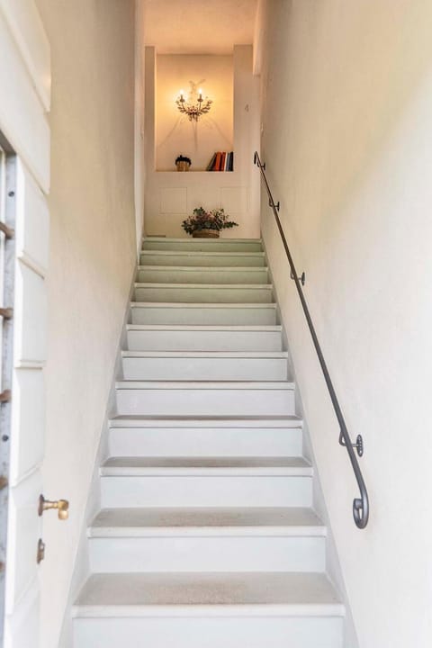 Cantagrillo - Spacious Villa & Private Pool Villa in Emilia-Romagna