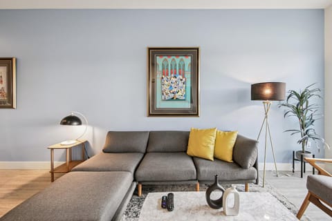 Living room, Decorative detail, Seating area