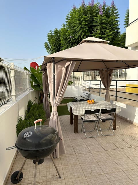 Patio, Garden