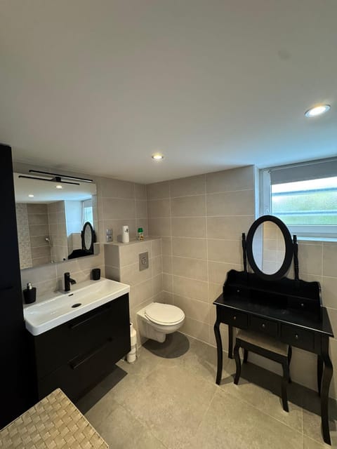 L'oiseau Bed and Breakfast in Metz