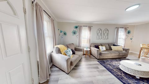 Game Room, TV and multimedia, Living room, Seating area